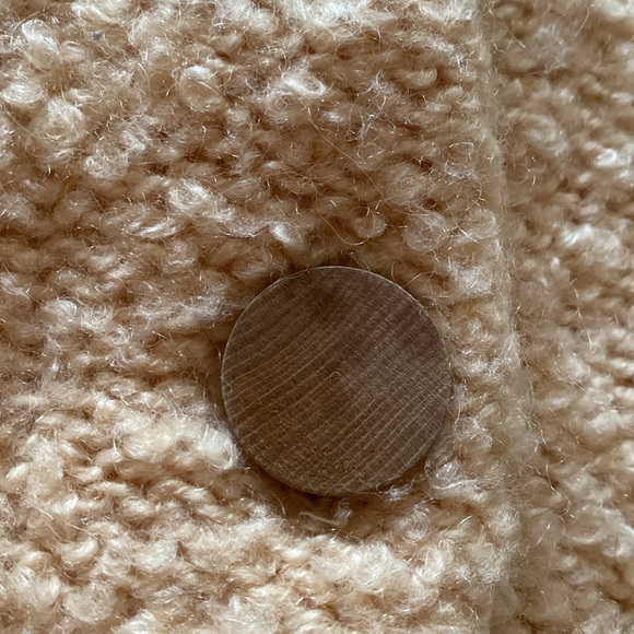 Elegant Little Cardigan Sweater - Picture 9 of 16